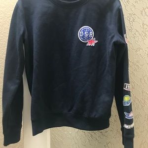 sweatshirt